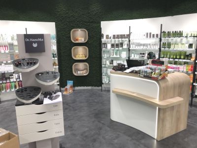 Gütler Objekteinrichtungen - Apothekeneinrichtung